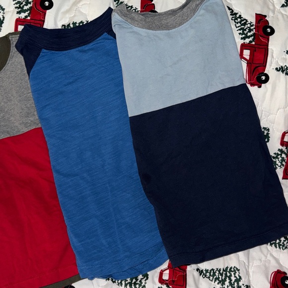 Hanna Andersson Airplane and Two-Tone Long Sleeve Tees - Picture 3 of 15